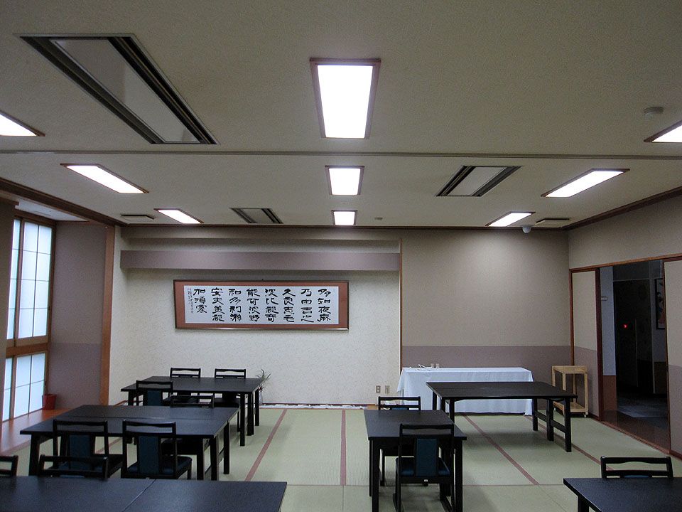 湯神子温泉にLED照明を導入しました。