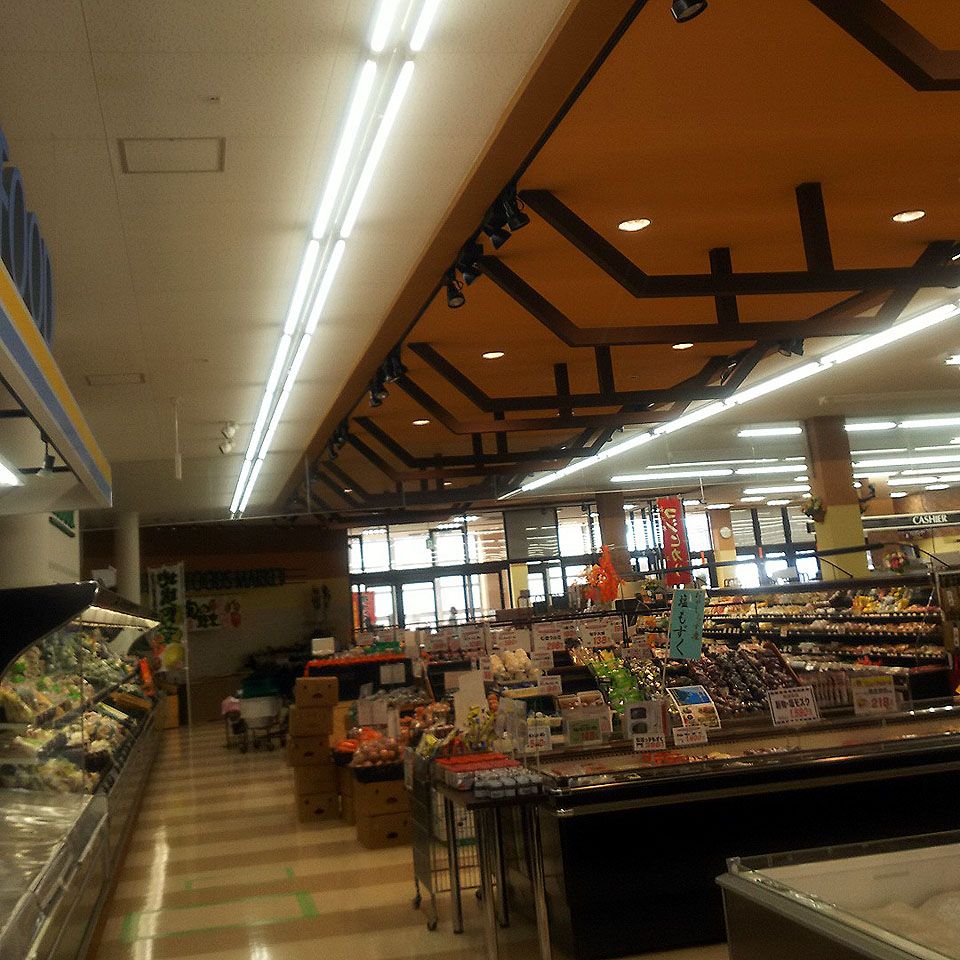 食品スーパーの蛍光灯をLED照明に交換しました③